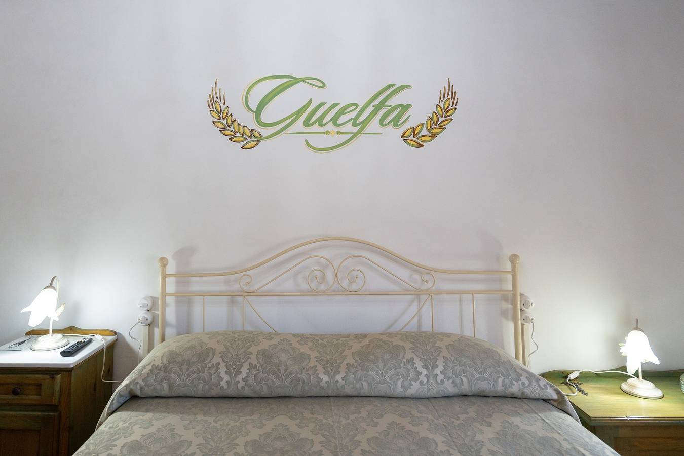 Stanza Guelfa a La Campana d'Oro nel cuore del Casentino in Bibbiena, Casentino