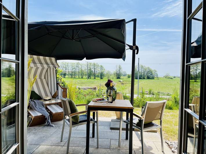 Ferienhaus mit Meerblick für 2 Personen, mit Seeblick und Garten auf Rügen - 4