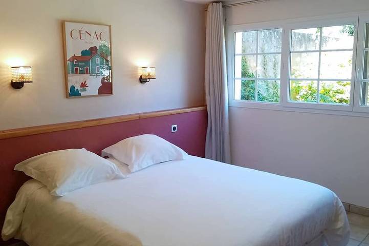 Location de vacances pour 5 personnes, avec piscine ainsi que jardin et terrasse à Saint-Caprais-de-Bordeaux - 2