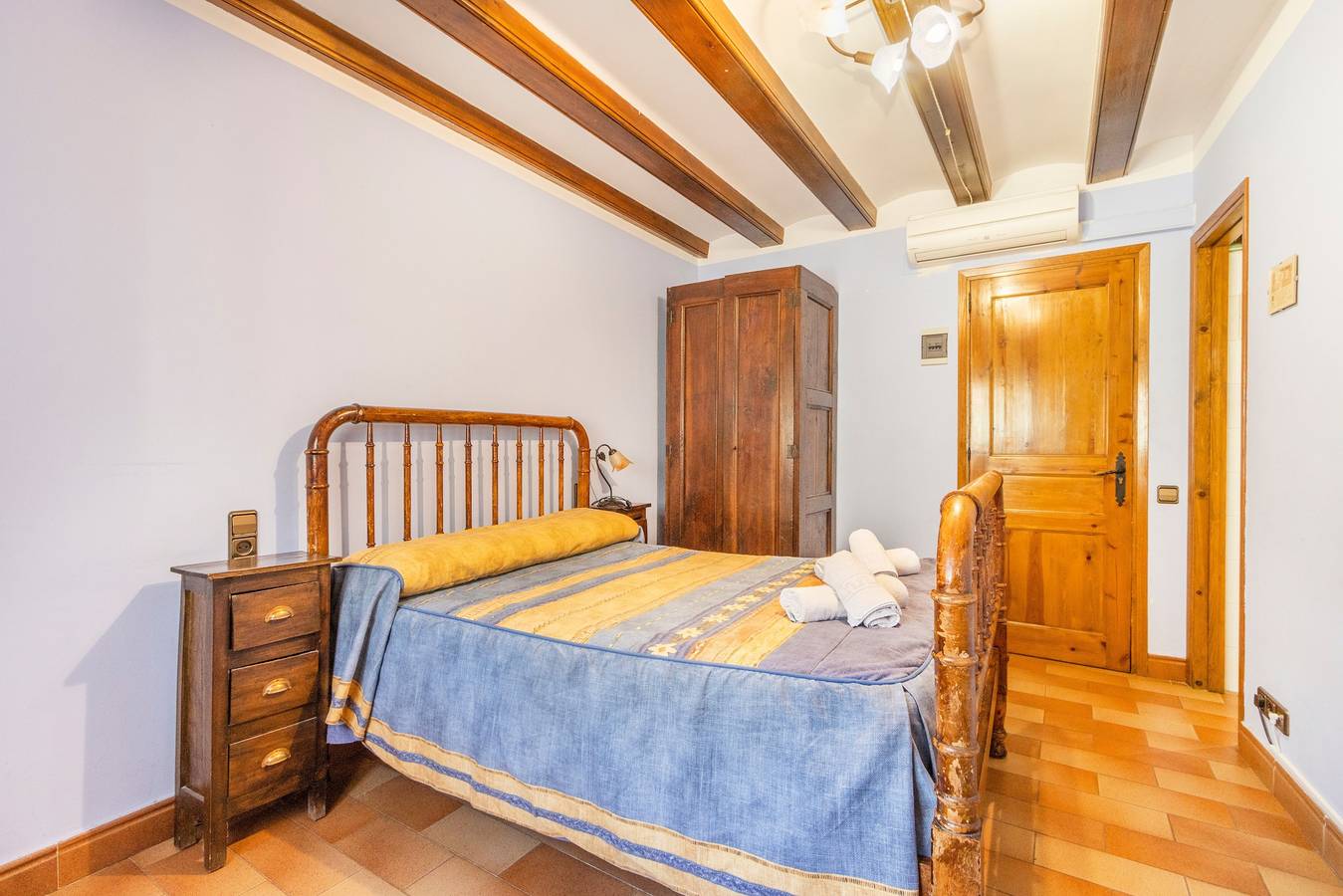 Room 'Double 5' Casa Roca-Sant Martí de Barcedana with Wi-Fi and Air Conditioning. in Sant Martí de Barcedana, Gavet de la Conca