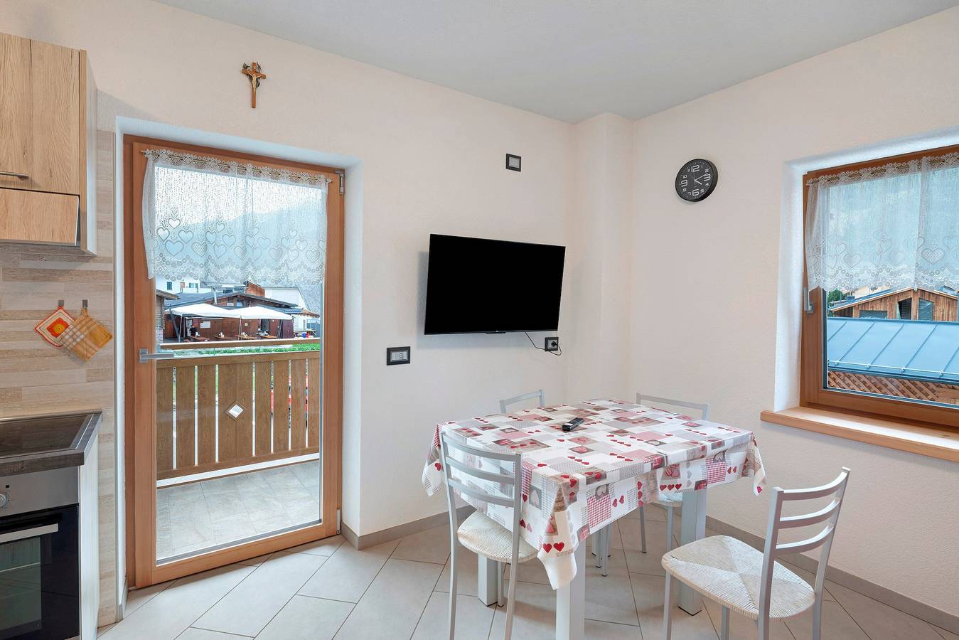 Holiday Home 'Nuovo A San Giovanni' with Mountain View, Balcony and Wi-Fi in Pozza di Fassa, San Giovanni di Fassa