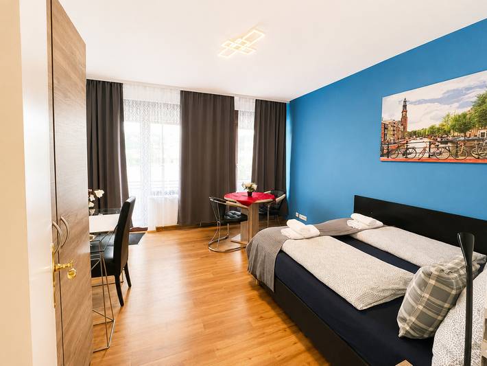 Ferienwohnung für 2 Personen, mit Balkon und Terrasse sowie Seeblick in Koblenz - 4