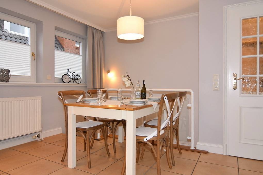 Ganze Ferienwohnung, Alma & Eva, Whg. 3 in Westerland, Sylt (Gemeinde)