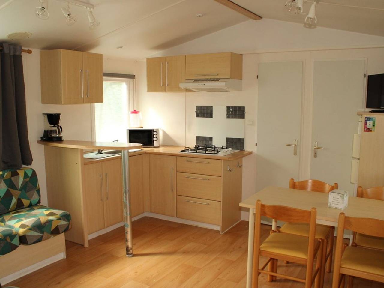 Mobil-home 4 pers. avec terrasse à Notre-Dame-de-Monts in Notre-Dame-de-Monts, Vendée