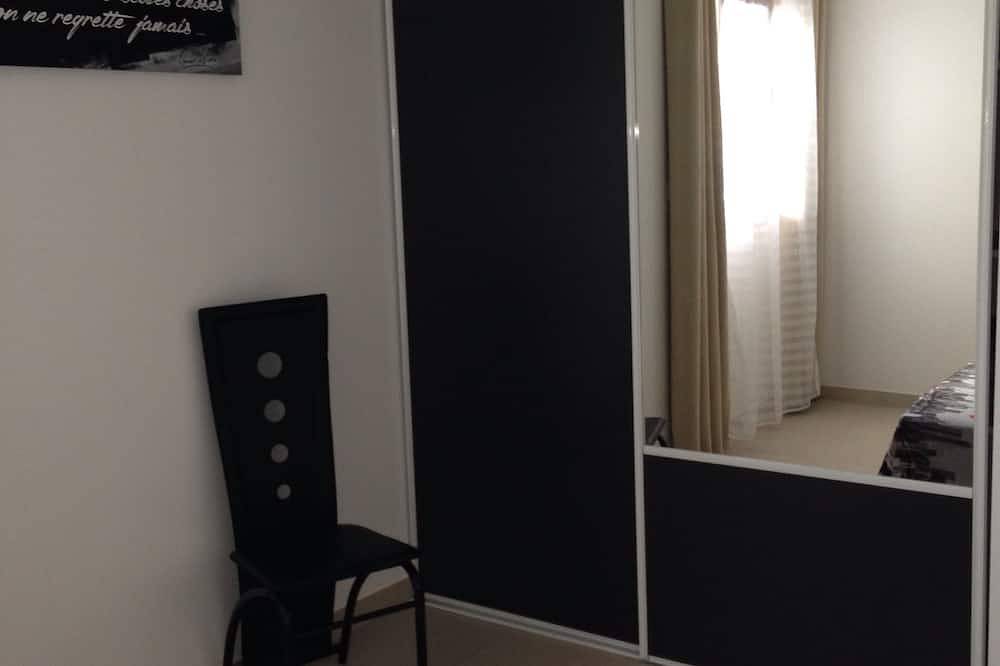 Ganze Wohnung, 1,5 km vom Strand von Agosta Molini und Privatparkplatz Appart 70 m² in Albitreccia, Ajaccio und Umgebung