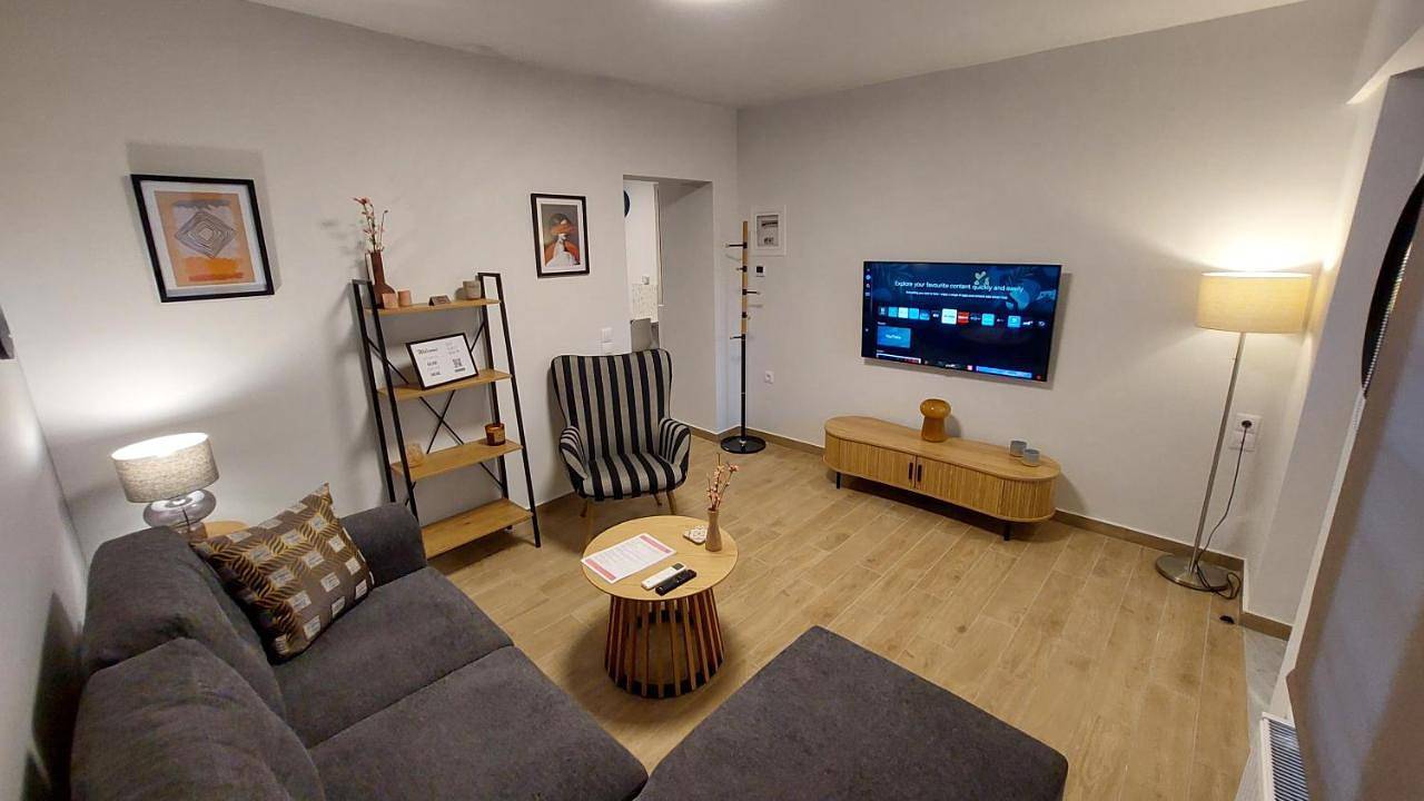 Appartement entier, Calliope Apartment in Lamia, Région de Phthiotide
