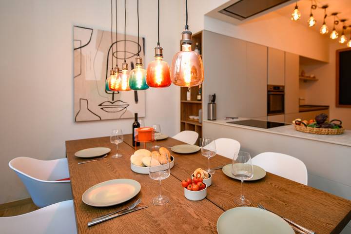 Mgh Luxury - Sunset Lakeview House Desenzano in Desenzano del Garda, Gardasee-Berge