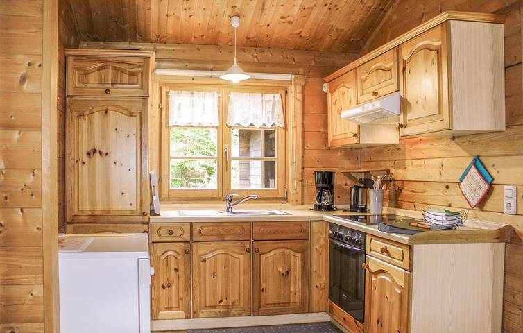 Ferienhaus für 6 Personen, mit Terrasse und Garten in Hayingen - 3