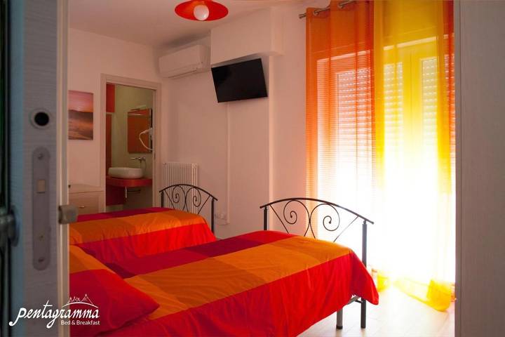 Chambre d’hôte pour 3 personnes, avec terrasse à Alberobello - 2