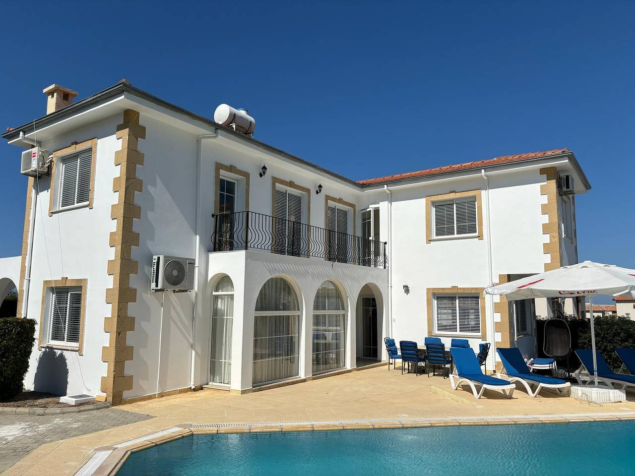 Villa für 8 Personen mit Balkon in Nordzypern