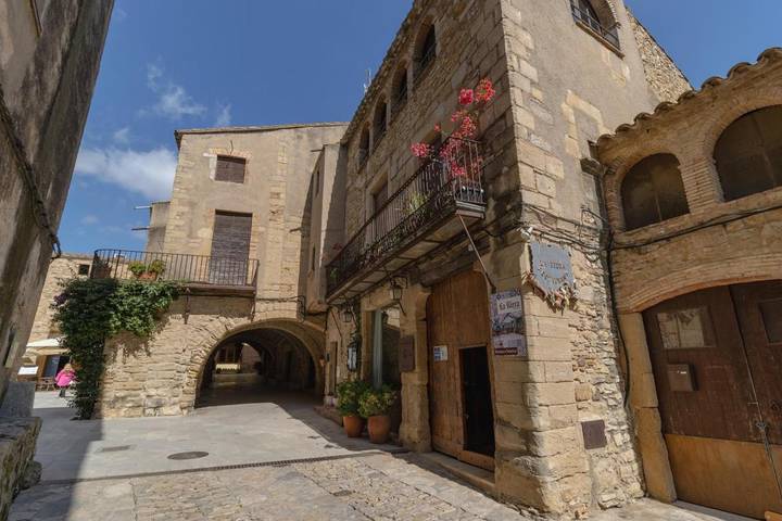 Gîte pour 2 personnes, avec jardin ainsi que vue et balcon dans Peratallada - 2