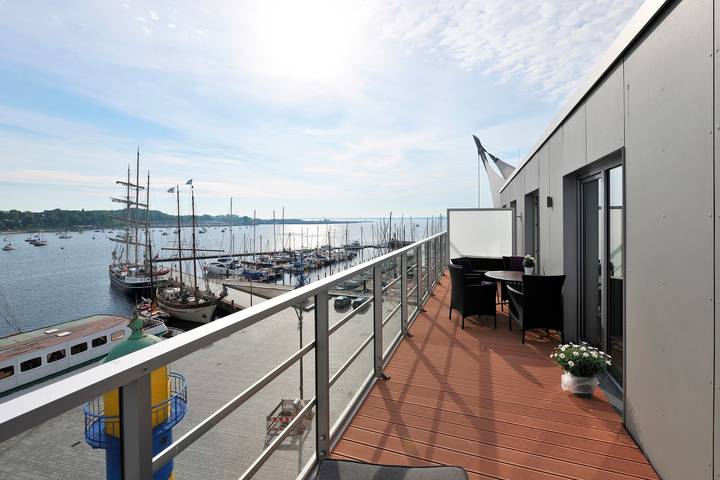 Ferienwohnung für 3 Personen, mit Balkon und Seeblick in Eckernförde