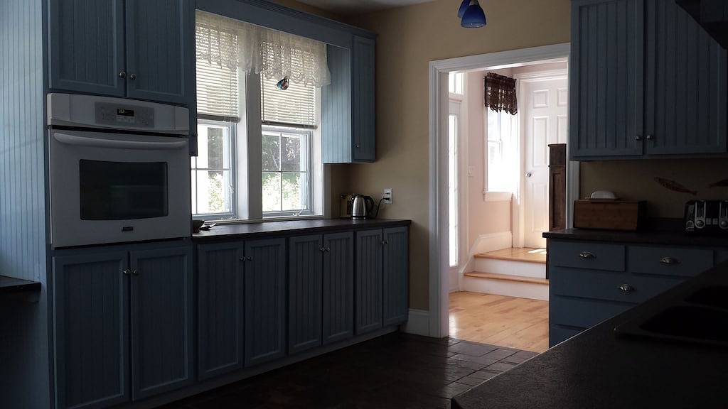 Für Familien oder romantische Kurzurlaube oder einen Rückzugsort erwartet Sie dieser schöne Raum! in Kings County (Kanada)