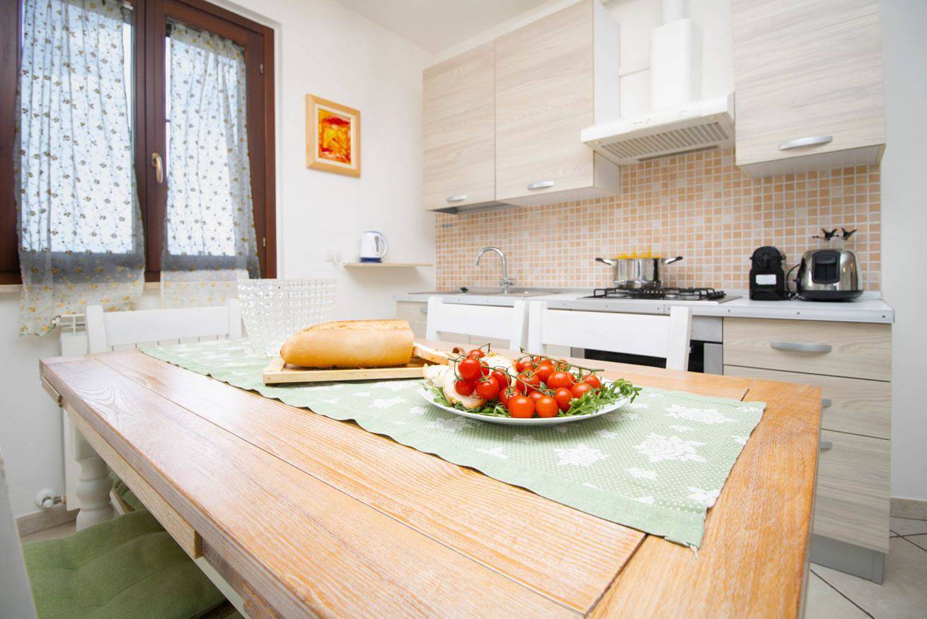 Appartement entier, Mimosa Apartment - [Balcony with Sea View] Wi-Fi, Air Conditioning, 2 Bathrooms, Parking in Province de Fermo