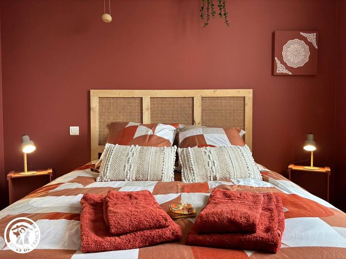 Gîte pour 12 personnes, avec jardin et terrasse à Challans - 4