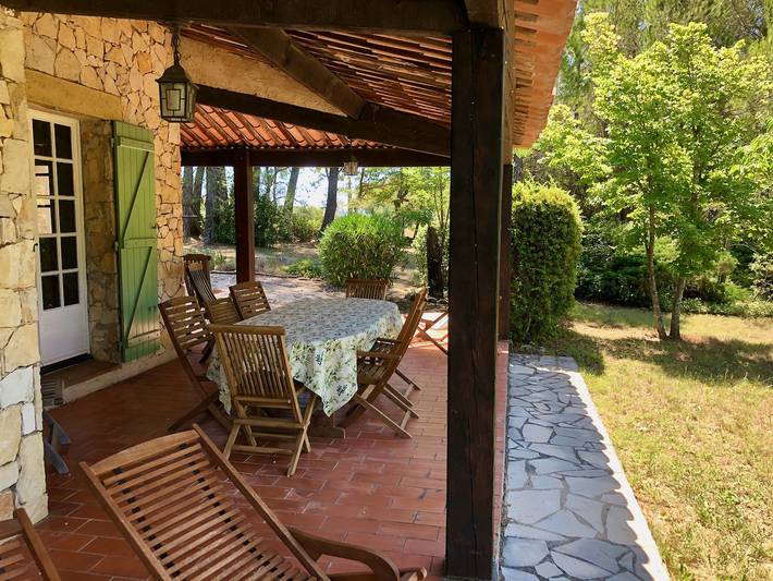 Location de vacances pour 7 personnes, avec jardin et terrasse, adapté aux familles à Cotignac - 2