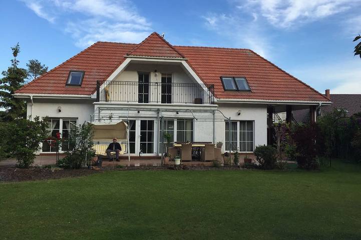 Ferienwohnung für 8 Personen, mit Balkon und Garten in Swinemünde