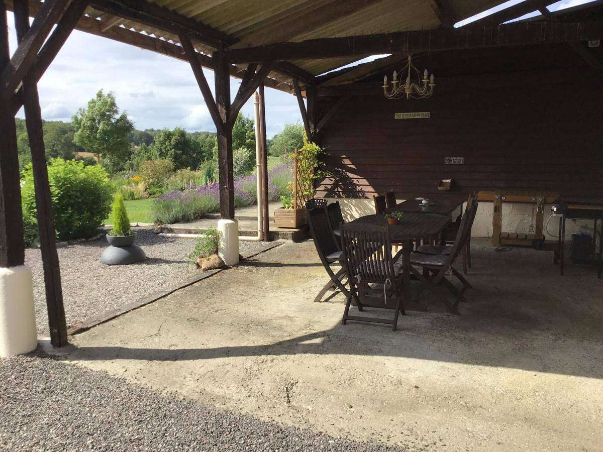 Maison La Peruse at Les Vergnes Gites in Exideuil, Charente