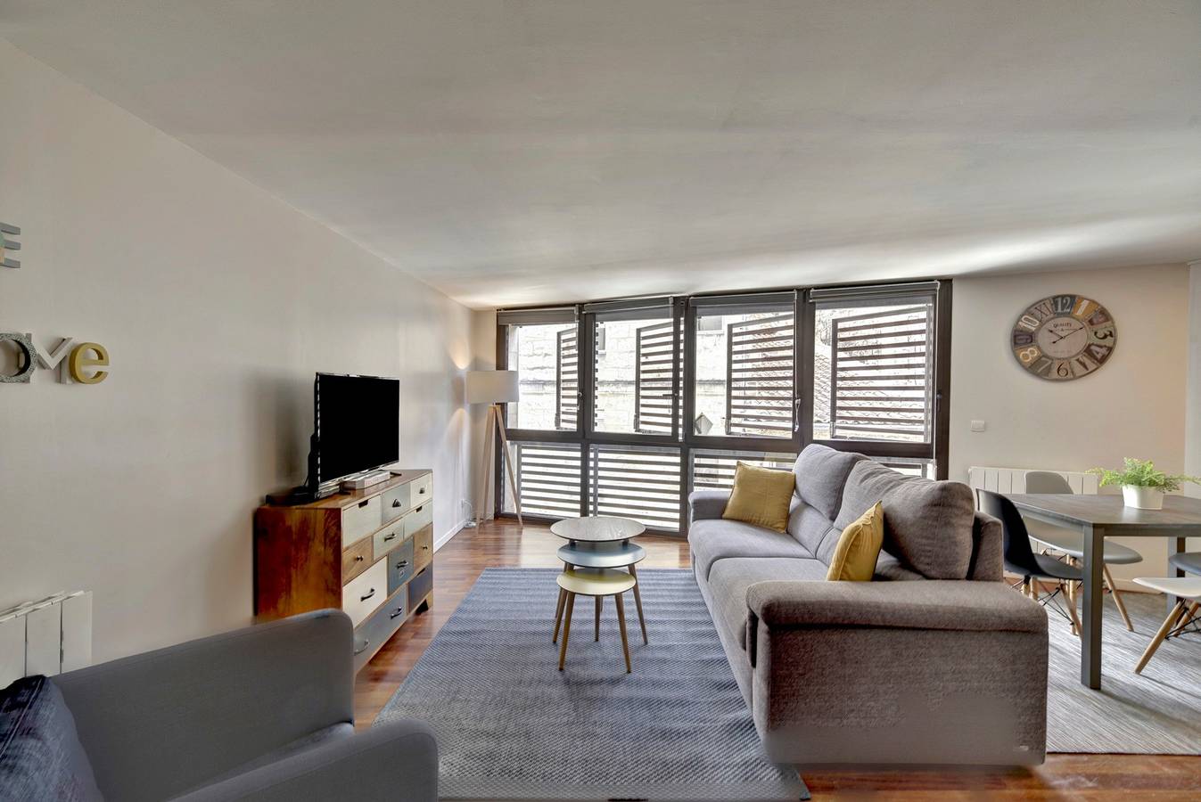 Entire apartment, Le St Michel - Cosy T2 in Bordeaux, Bordeaux region