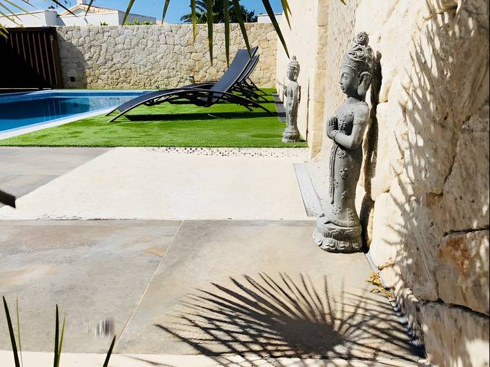 Casa vacanza per 6 persone, con giardino a Cala Romantica