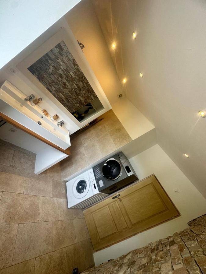 Gîte pour 5 personnes, avec Jardin à Saint-Maime - 2
