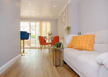 Holiday Rental for 6 People in Ipswich, Suffolk, Photo 3
