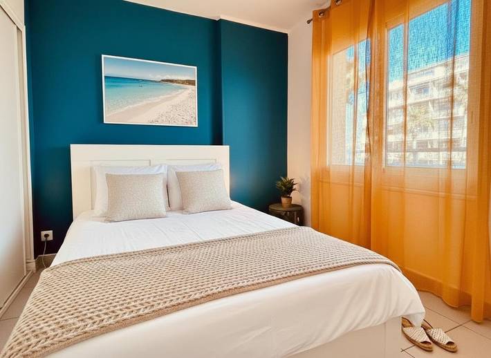 Gîte pour 4 personnes, avec vue et balcon dans Casino Du Canet En Rousillon - 2