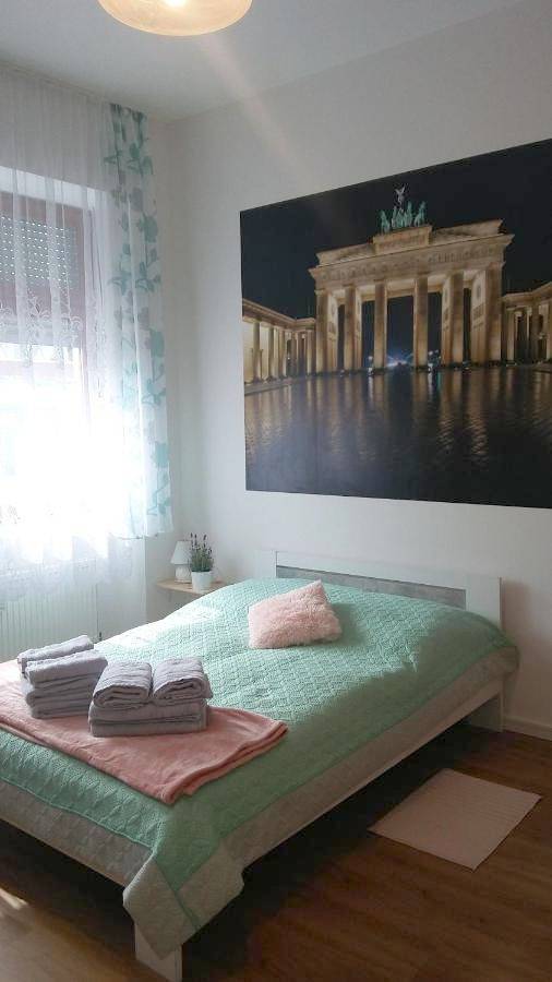 Ferienwohnung für 4 Personen, mit Ausblick in Neukölln Berlin - 4