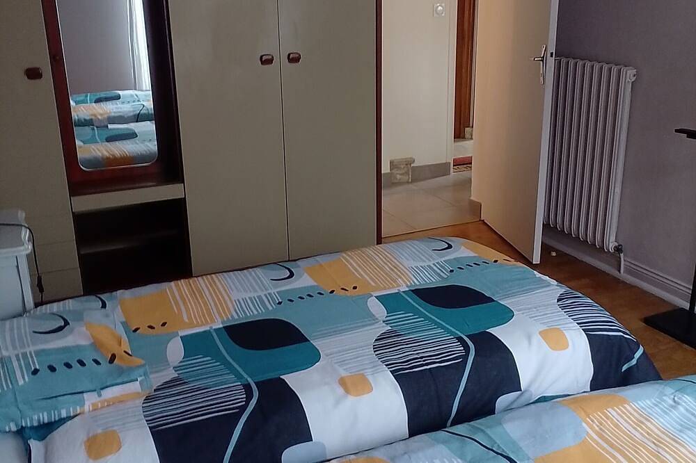 Appartement entier, Bel appartement  au Rdc d'une habitation à deux pas de Carnac in Plouharnel, Côte des Mégalithes