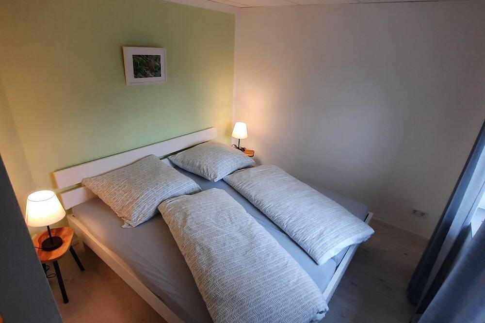 Ganze Wohnung, Appartement - Gästehaus Achenbach in Biedenkopf, Naturpark Lahn-Dill-Bergland