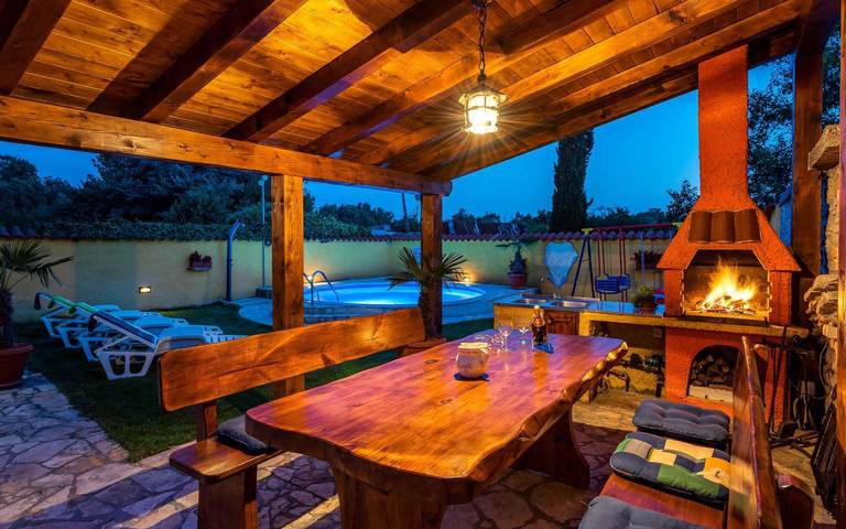 Ferienhaus für 5 Personen, mit Garten und Balkon - 1