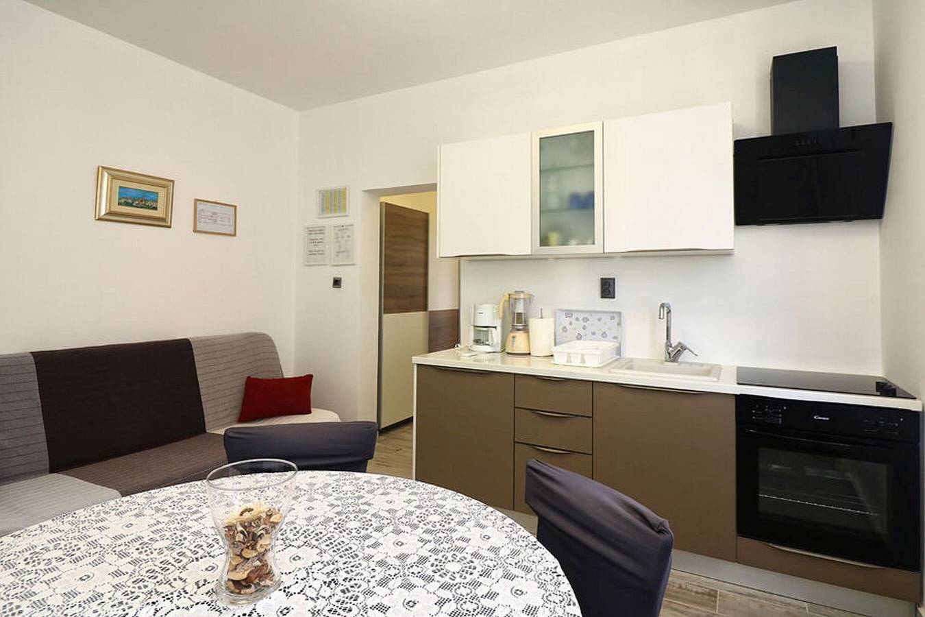 Ganze Wohnung, Apartment Mili in Betina, Murter