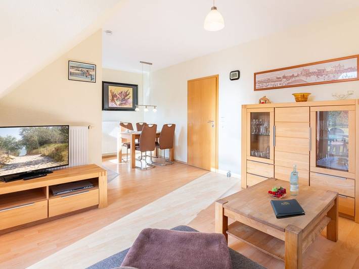 Ganze Ferienwohnung, Ostseetrio Haus 3 - 18 - Ostseetrio Haus 3 - 18 - Maisonette-Wohnung mit Balkon in Zinnowitz, Usedomer Norden