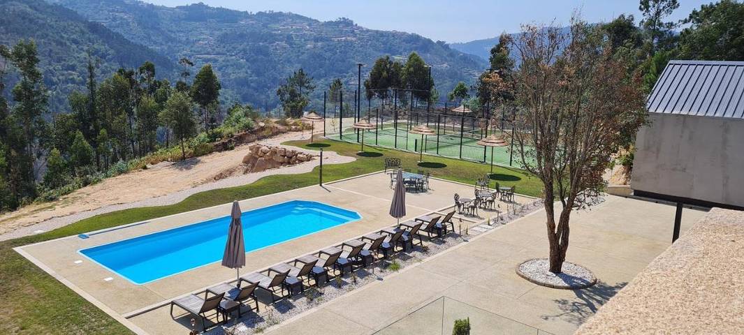 Casa rural para 2 pessoas, com Varanda e Jacuzzi e ainda Terraço and Jardim em Marco de Canaveses