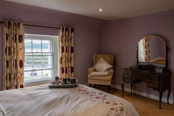 B&b for 4 People in Laugharne, Carmarthenshire, Photo 2