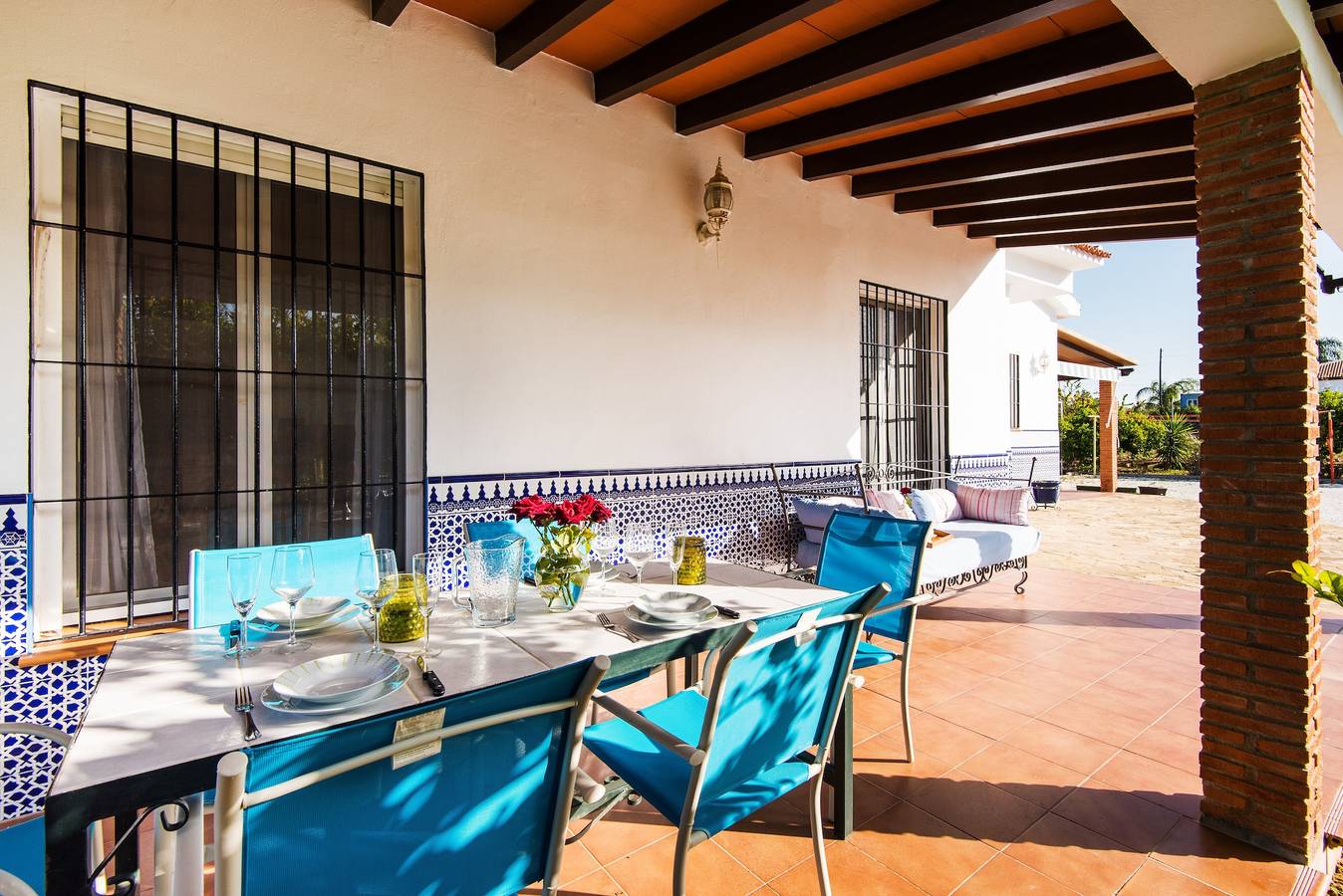 Holiday Home “Villa La Gallega” with Mountain View, Garden, Terrace & Pool in Alhaurín de la Torre, Málaga Province