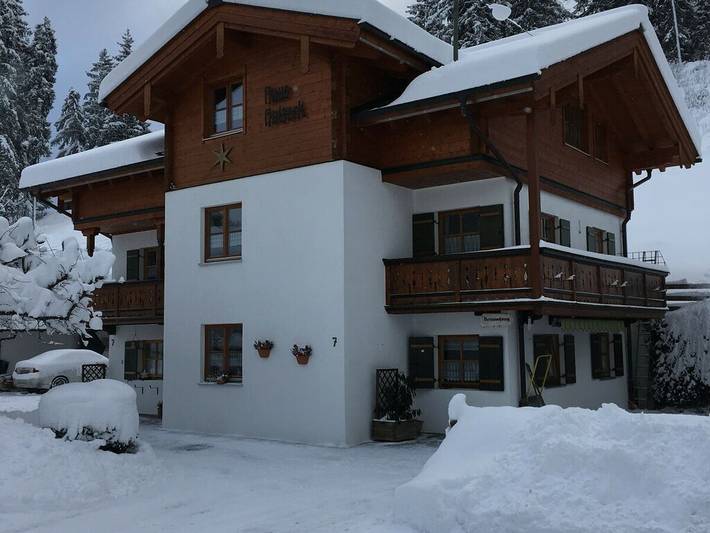 Ferienhaus für 2 Personen, mit Balkon in Schönau am Königssee