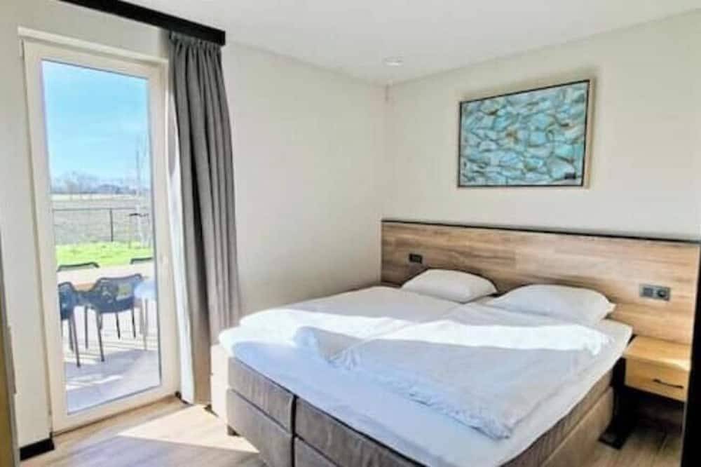 Xxl Vacation Bungalow \"De Meidoorn\" in Baarlo, Limburg (Niederlande)