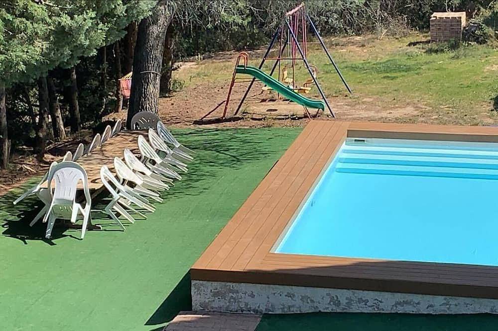 Geheel appartement, Le Grenadier Studio bas de villa in Saint-Mitre-les-Remparts, Istres en omgeving