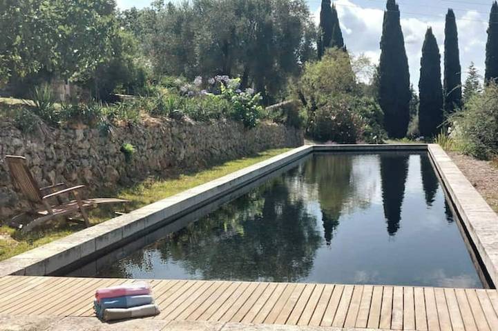 Villa pour 4 personnes, avec Terrasse ainsi que Jardin et Sauna