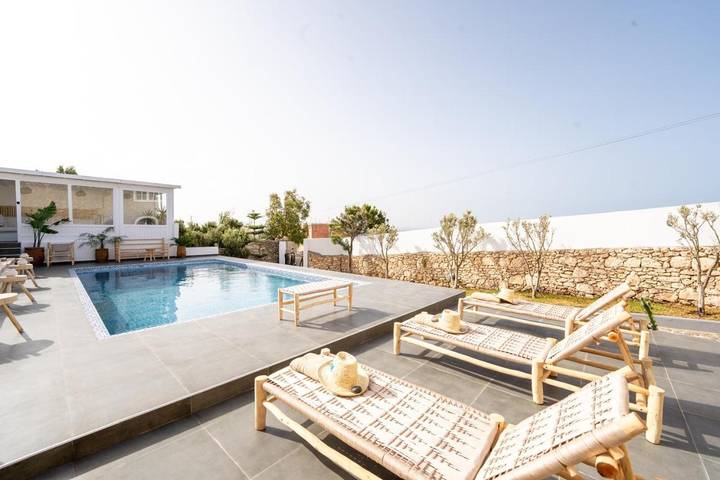 Gîte pour 3 personnes, avec piscine et jardin dans Ouassane - 2