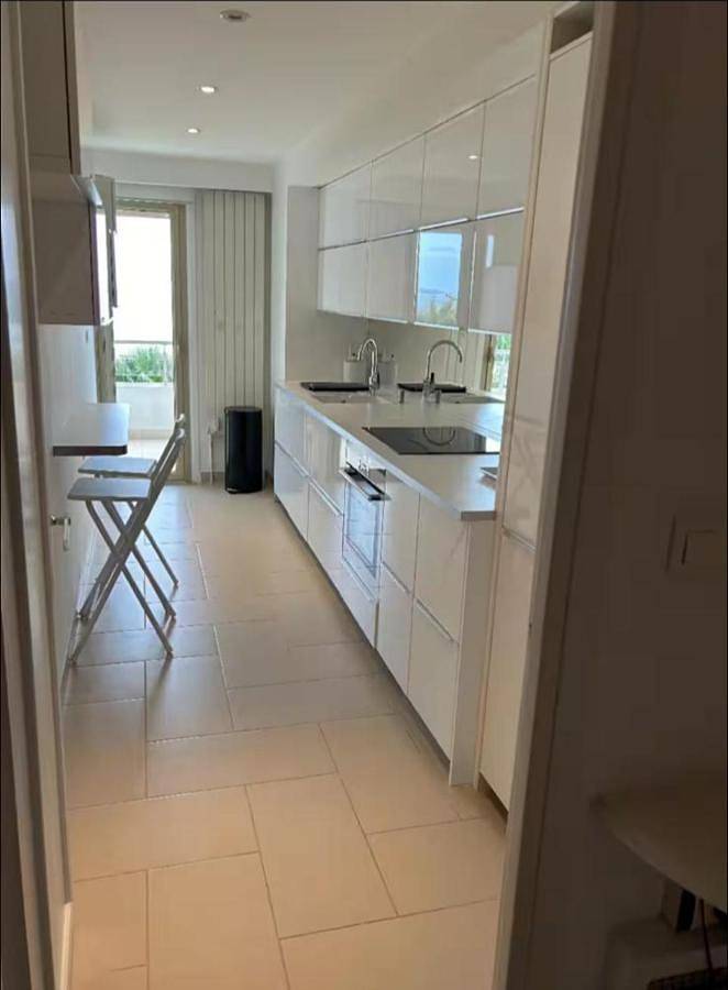 Gîte pour 5 personnes, avec vue et balcon dans Plage du Palm Beach - 2