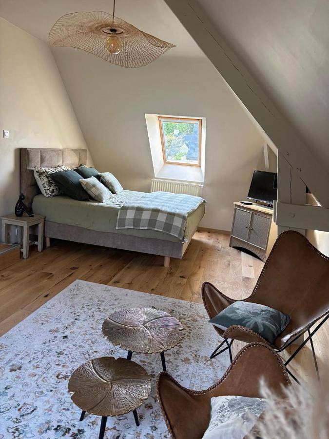 Maison d’hôte pour 2 personnes, avec terrasse et jardin à Dinan