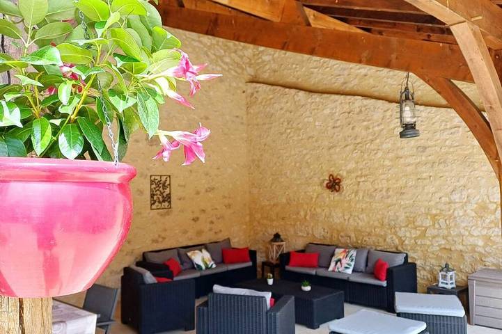 Location de vacances pour 8 personnes, avec jardin et jacuzzi à Monségur (Lot-et-Garonne)