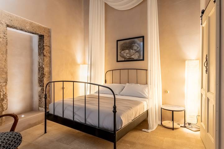 Apartamento entero, Charming Nest with Terrace in Noto (Sicilia), Municipio de Noto