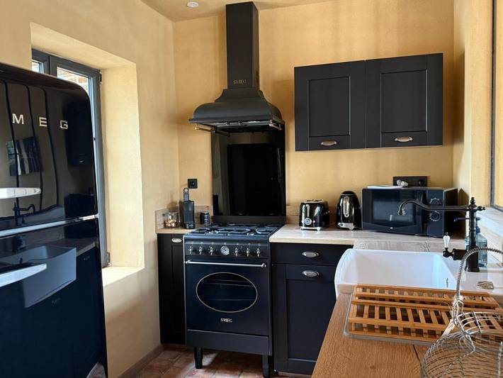 Location de vacances pour 9 personnes, avec terrasse à La Croix-Saint-Leufroy - 3