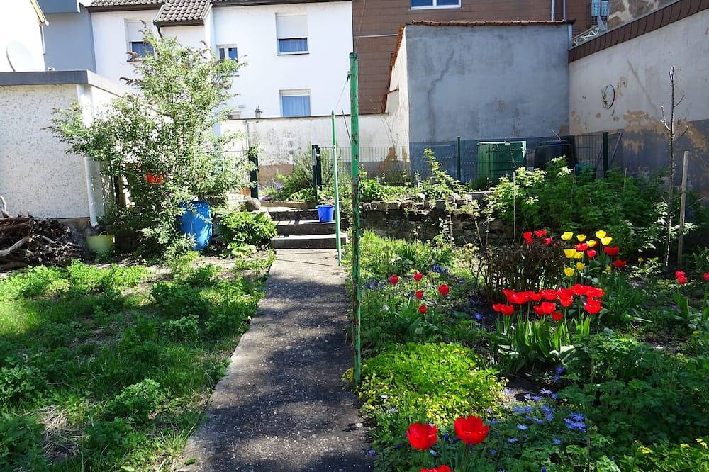 Ganze Wohnung, Entspanntes Wohnen im Apartment zentral gelegen in Kleinblittersdorf, Saarbrücken & Umgebung