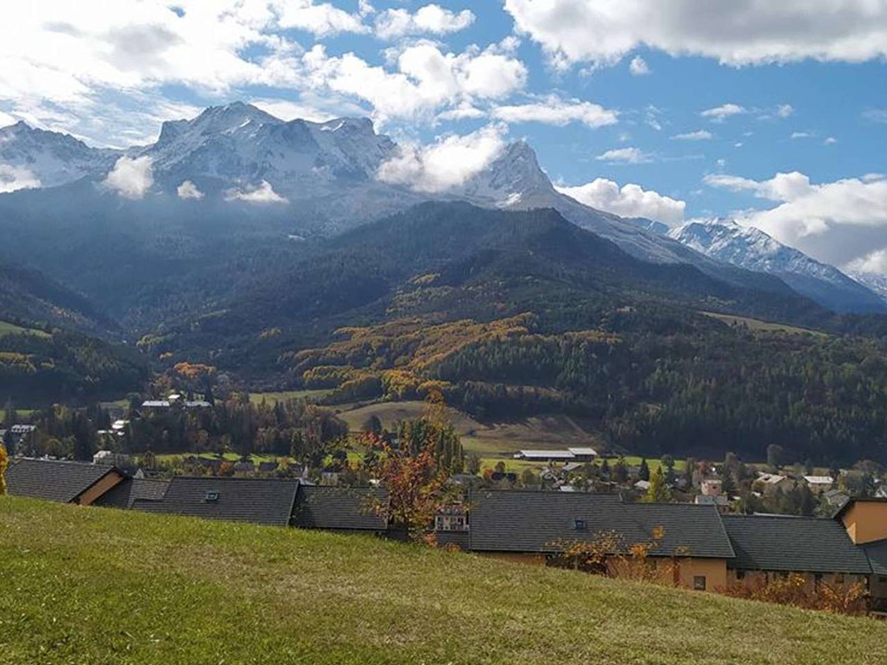 Geheel appartement, Studio cabin 26m² with south-west balcony in Barcelonnette in Barcelonnette, Espace Lumière