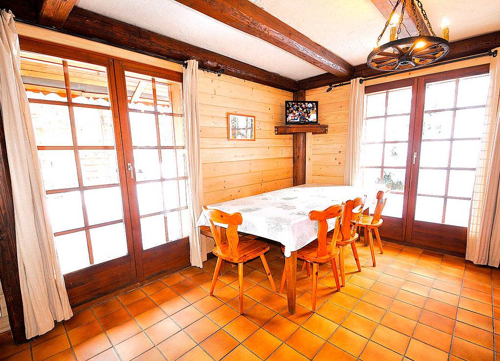 Apartamento vacacional entero, Apartamento de vacaciones para 10 personas con terraza in Châtel, Les Portes du Soleil