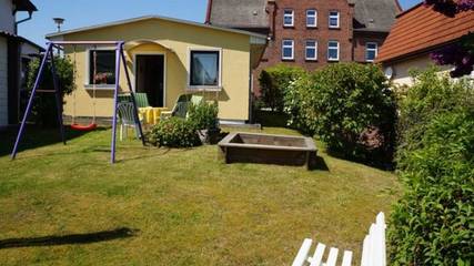 Ferienhaus für 3 Personen, mit Terrasse und Garten in Göhren